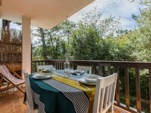 Apartment Le Bourret-4 by Interhome