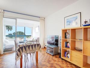 Apartment Mykonos-3 by Interhome