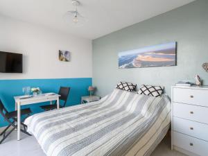 Studio Port Arcachon-6 by Interhome