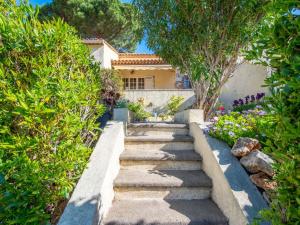 Holiday Home Le Mazet by Interhome