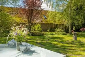 The Garden Barn - 威尔士丹顿