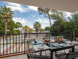 Apartment Le Cyrnos by Interhome - Villepey