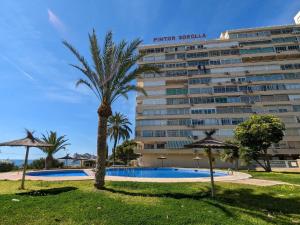 Apartment Pintor Sorolla-2 by Interhome