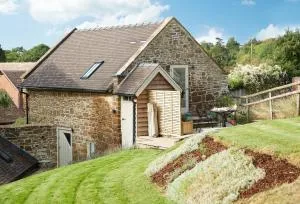 Unconformity Barn - Eaton