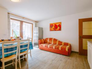 Apartment Appartamento Crepaz by Interhome