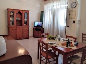 Holiday Home MarEmi Portopalo by Interhome