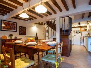 Holiday Home Kenzo by Interhome