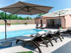 Holiday Home Dori by Interhome