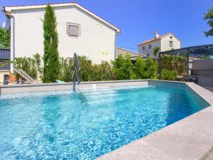 Holiday Home Jerini The Barn by Interhome