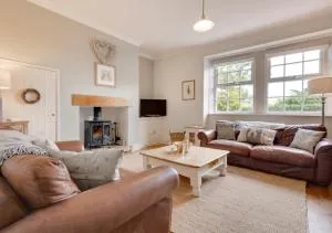 The Old Gardeners - Craster