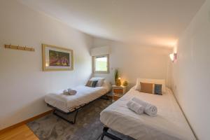 L'Hermitage, 3 appartements avec terrasse, vue lac, parking et PISCINE, LLA Selections by Location Lac Annecy : photos des chambres