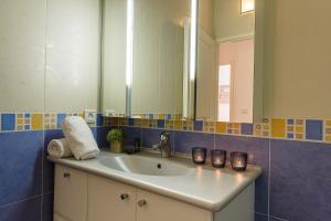 L'Hermitage, 3 appartements avec terrasse, vue lac, parking et PISCINE, LLA Selections by Location Lac Annecy : photos des chambres