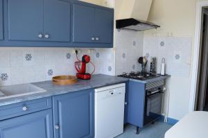 LEstran - maison sur la digue avec vue mer