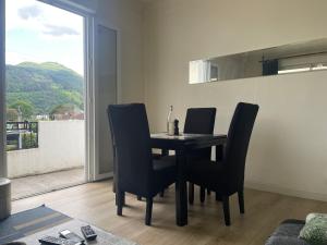 Appartements Balcon St Raymond maison 100m2 centre Lourdes : photos des chambres