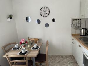 Apartments Bistra near the sandy beach - By TA Leut tourist agency