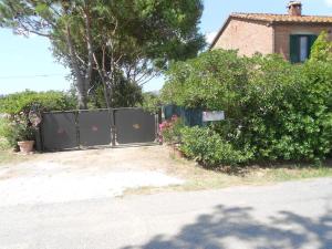 CASA INDIPENDENTE con giardino-min 3 notti