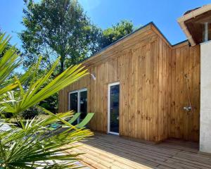 Villas Villa avec piscine chauffee proche de l'ocean avec suite PMR : photos des chambres