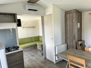 Campings Camping De Collignon : photos des chambres