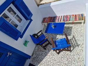 Marakis Little House Santorini