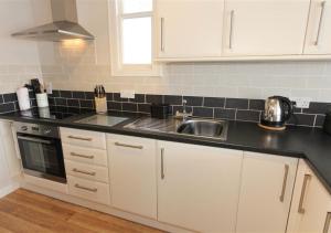 3 Wharf House The Wharf