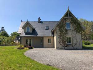 4 bedroom holiday home with wheelchair accessible bathroom 2km from Kenmare - 3-Sterne-Hotels in Kenmare