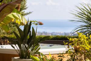 Villas Luxury Villa with SPA in Golfe-Juan - Sea View : photos des chambres