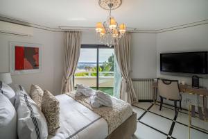 Villas Luxury Villa with SPA in Golfe-Juan - Sea View : photos des chambres