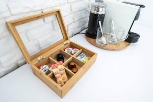 ALURE RESIDENCES 1 & 24h self check-in, free parking in front of the apartment building, new building, terrace, cafe with breakfast in the apartment building, next to the aqua park