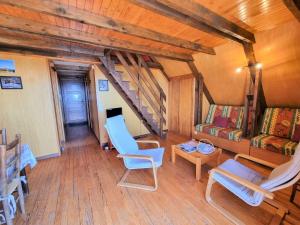 Chalets Chalet Saint-Michel-de-Chaillol, 3 pieces, 6 personnes - FR-1-393-128 : photos des chambres