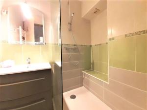 Appartements Appartement T2 pour 6 personnes, balcon, parking, St-Lary-Soulan - FR-1-457-142 : photos des chambres