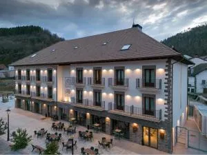 Silken Puerta de Irati - Abaurrea Alta