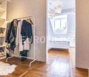 Big, bright apartment in the center of Zagreb 
