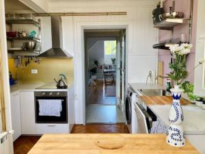 Big, bright apartment in the center of Zagreb