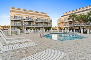 Endless Summer by Panhandle Getaways