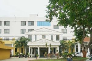 Collection O Sanskruti Resort