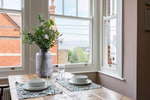 Harriet - Quaint one bedroom apartment with easy parking