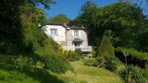 Maisons de vacances Villa Colin, la tete dans les bois, a deux pas de la mer : photos des chambres