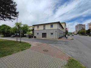 Hotel Béke Sziget Komló