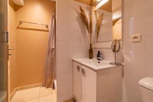 La Cabane Camarguaise en centre ville - Une Nuit à Nîmes