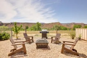 Southern Utah Vacation Rental with Hot Tub - Apple Valley