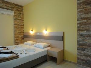 Albatros Studios & Apartments Rethymno Greece