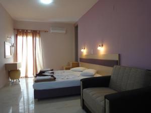 Albatros Studios & Apartments Rethymno Greece