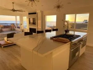 New Luxury Ocean View Penthouse - Del Mar - 恩西尼塔斯