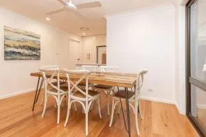 Wee Five - 伊丽莎白海滩