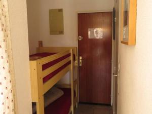 Charmant Studio avec Piscine, Tennis, Parking et Accès Direct Plage - Bormes-les-Mimosas - FR-1-610-30