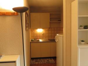 T2 Climatisé avec Piscine, Tennis, Garage, Proche Plage – Bormes-les-Mimosas - FR-1-610-34