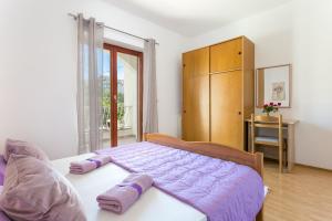 Apartments by the sea Okrug Gornji, Ciovo - 9693