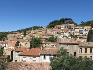 T2 cabine rénové proche commerces et plages, expo sud avec garage à Bormes les Mimosas - FR-1-610-52
