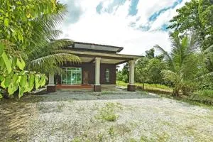 Casaria Homestay Besut - Kampong Ayer Terjun