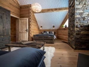 Unique comfortable holiday home in a highlander style fireplace Zawadka